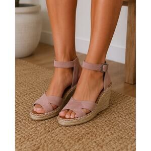 Franco Sarto Blush Pink Suede Espadrille Wedge Sandals Womens 9.5M
